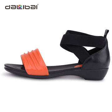 2015 high quality latest italian ladies fashion fancy flat leather sole sandals